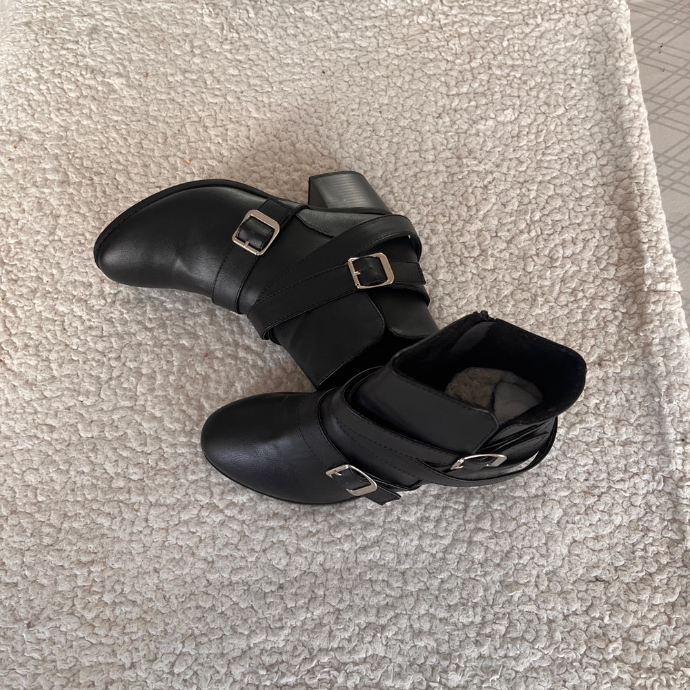 Rouge Black Double Buckle Ankle Booties